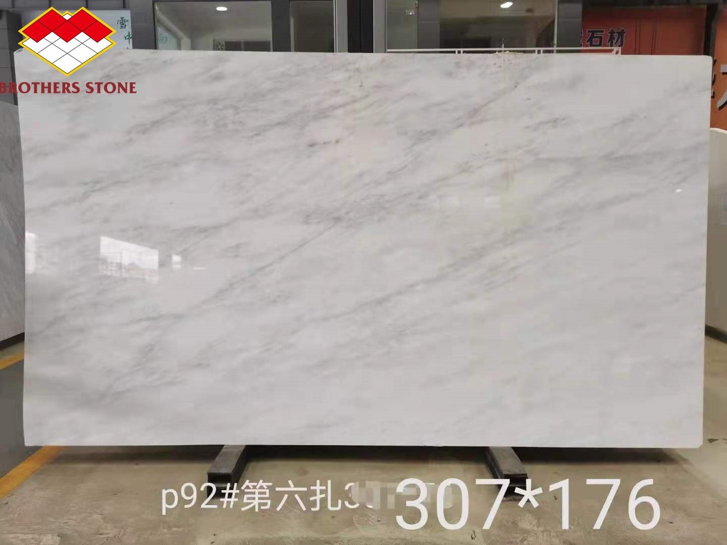 Customized Size European Design Interior White Marble Carved Stair Treads And Risers
