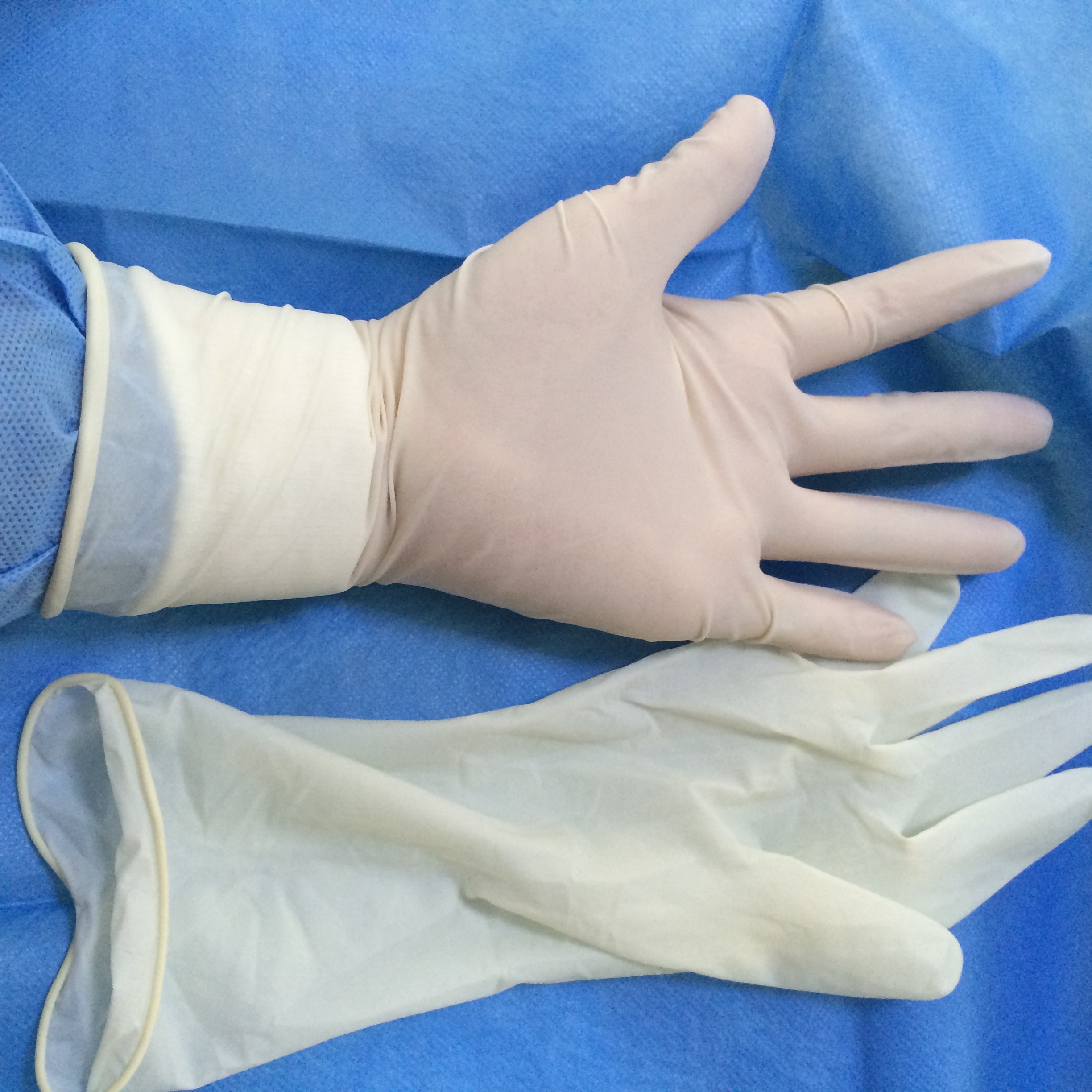 Latex Material Disposable Sterile Gloves Water Resistant CE ISO Approved