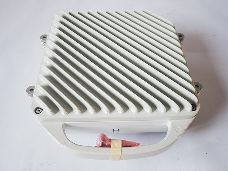 Refurbished Huawei RTN905 ODU XMC-3 15G 52413902 52413903 with Channel Spacing 161MHz
