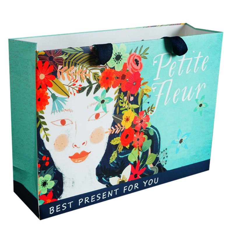 Wholesale Custom Environmentally Recyclable Printed Shopping Gift Bags With Handles