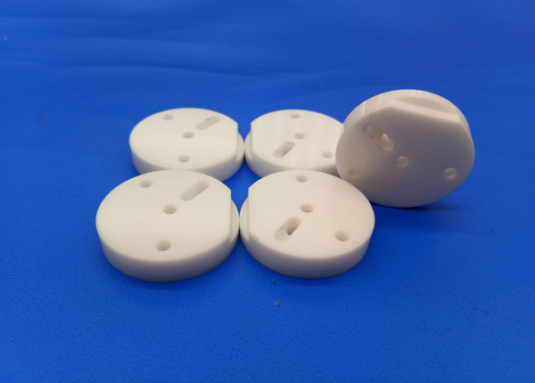 White Toughened Zirconia Machinable Ceramic Block High Strength 95% zro2 Sudstrate