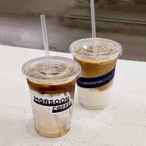 China Disposable Transparent Plastic Flat Lid With Cross Holes Paper Cups With Lids wholesale