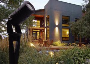 China IP65 LED Outdoor Spotlights With Black Color Die-casting Aluminum Housing For Garden Lighting wholesale