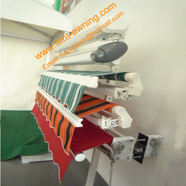 Waterproof UV Resistance Retractable Balcony Canopy Aluminum Customized Sizes Awnings