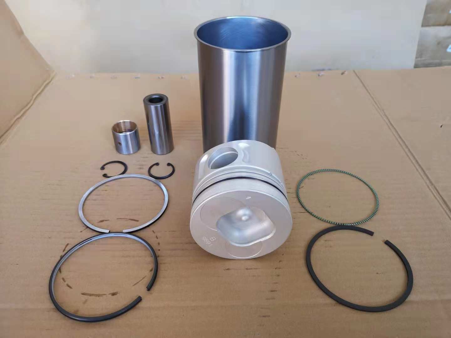 4BE1 Engine Liner Set 5878131560 For Light Truck NKR NPR Include Liner Piston Bushing Ring High Quality Engine Parts