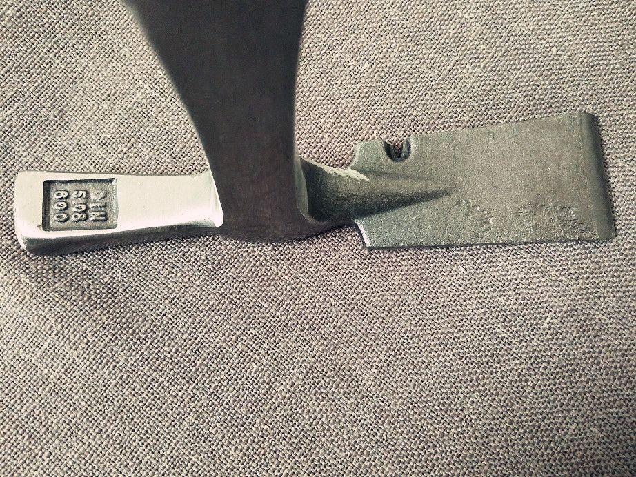 600G Forged steel Mason's hammer with grade A polishing surface, most durable quality and good price