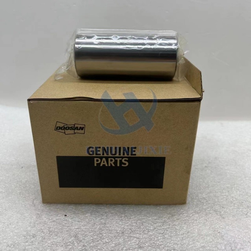 Excavator Parts Piston Pin 65.02502-0010 for Doosan DX225 D1146 DE08TIA