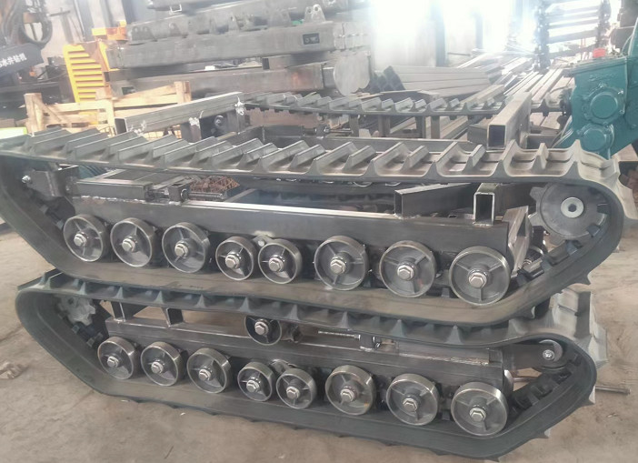 4 MT Loading Capacity Steel Crawler Track Undercarriage For Drilling Rig Machines