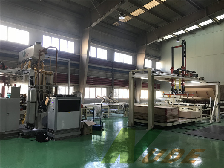 Hot Press,WDT-JQF(U) Basic Short Cycle Laminating Press,PB Laminating Line,Melamine Paper Laminating Machine
