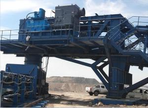 China Crawler Mounted Transfer Conveyor For Waste Bulk Materials wholesale