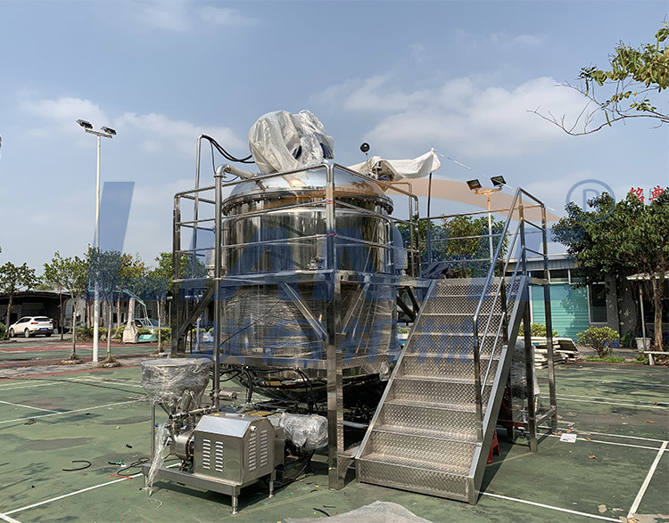 220V/380V Cosmetic Cream Manufacturing Equipment With Emulsification Pump
