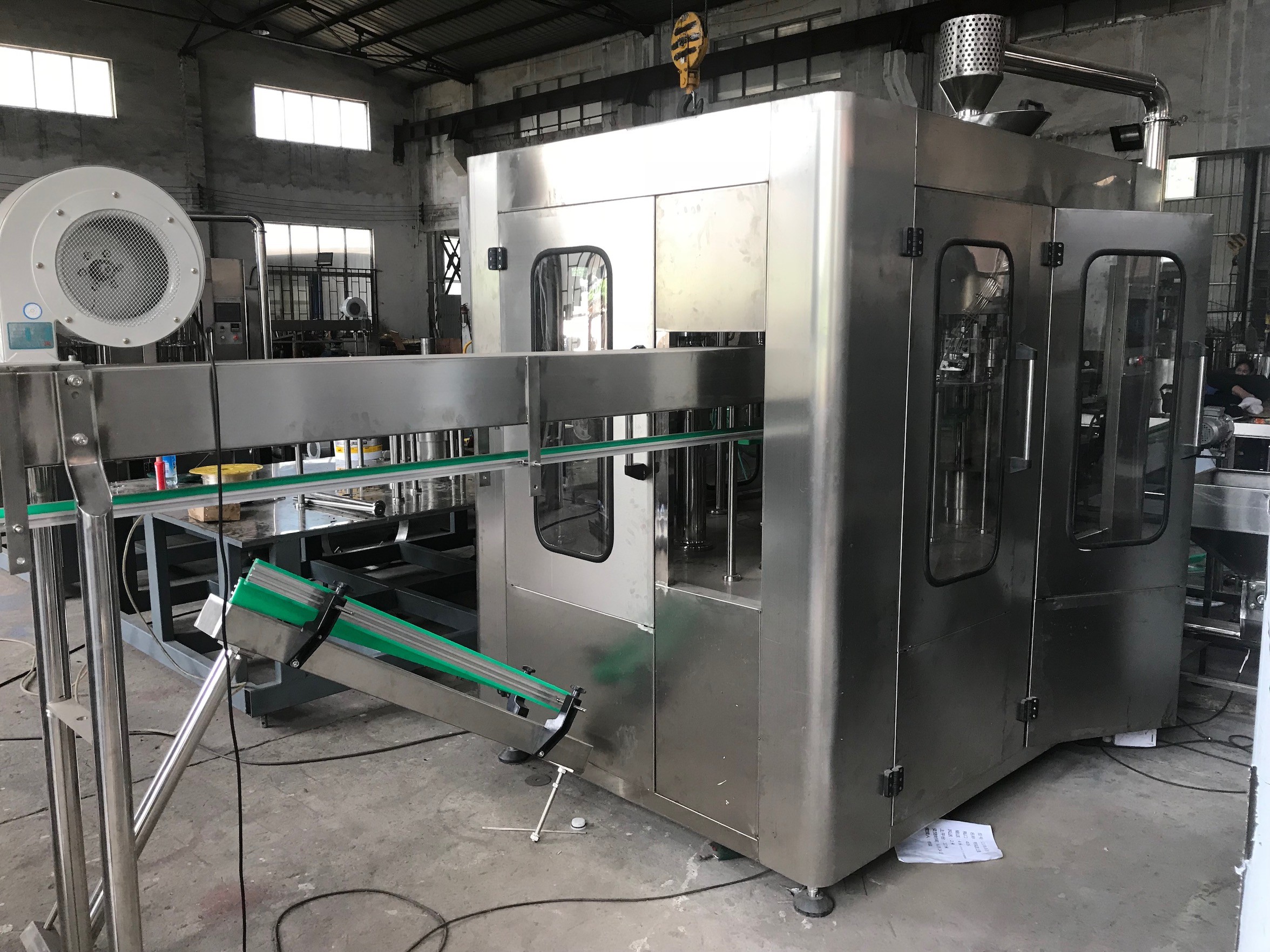 Mineral Water Bottle Filling Machine 304 Stainless Steel PLC Control