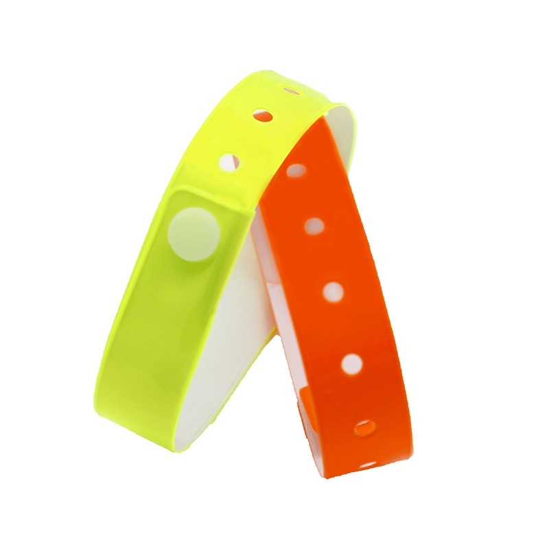 Manufacturer Customizable Solid Color Wristband Plastic Vinyl Event Wristbands With Barcode