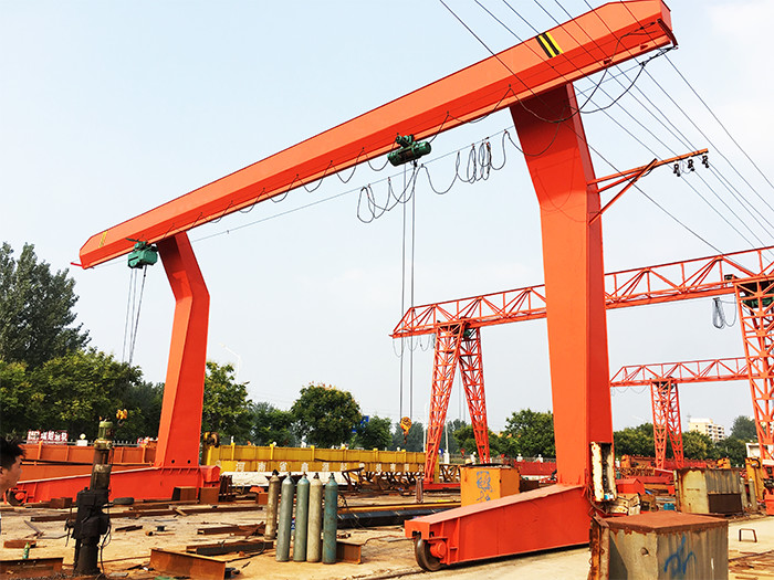 L Type Single Girder Gantry Crane With Electric Hoist CE Certification