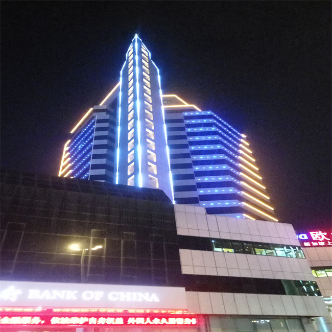 RGB Pixel Outdoor Waterproof LED Point Light PC Shell Permanent Christmas Lights For Landscape