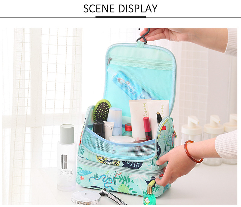 Water Resistant Polyester Hanging Travel Toiletry Bag For Girls