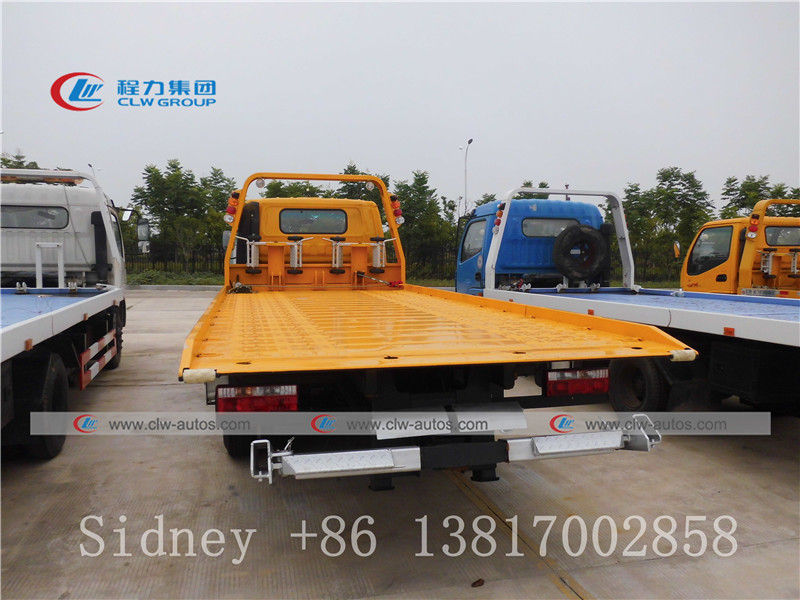 JAC 4X2 Flatbed Tow Truck With Q235A Carbon Steel Body