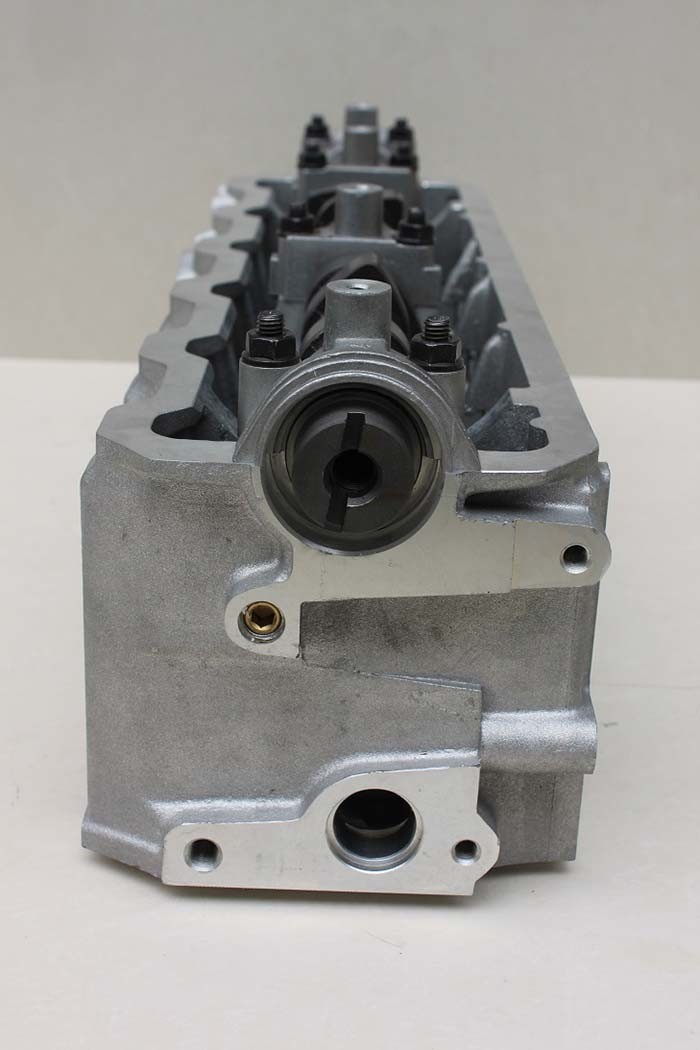 074103351D Complete Cylinder Head Assembly , VW Diesel Engine Spare Parts