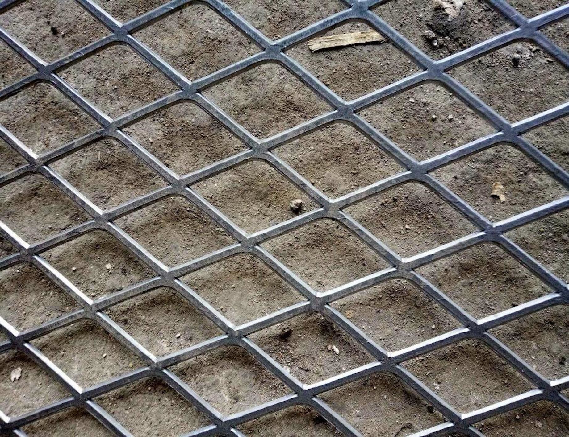 Strong 302 Expanded Metal Mesh Stainless Steel Expanded Metal Panels 100mm