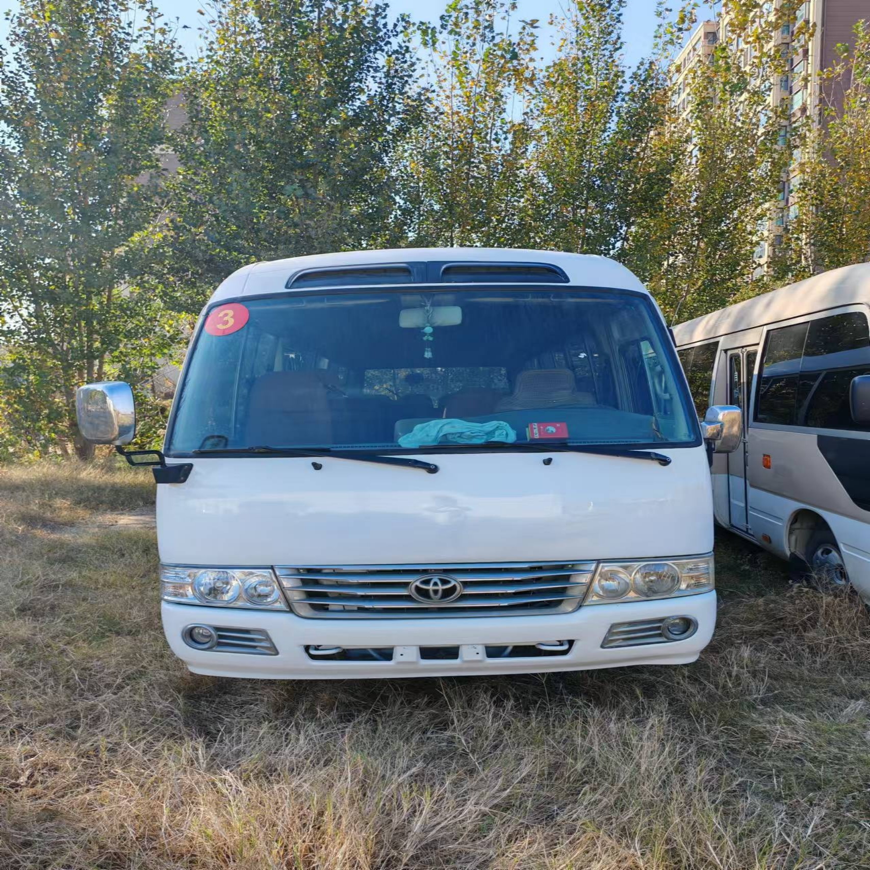 Used gasoline Toyota Coaster Bus City Shuttle 21 Passenger