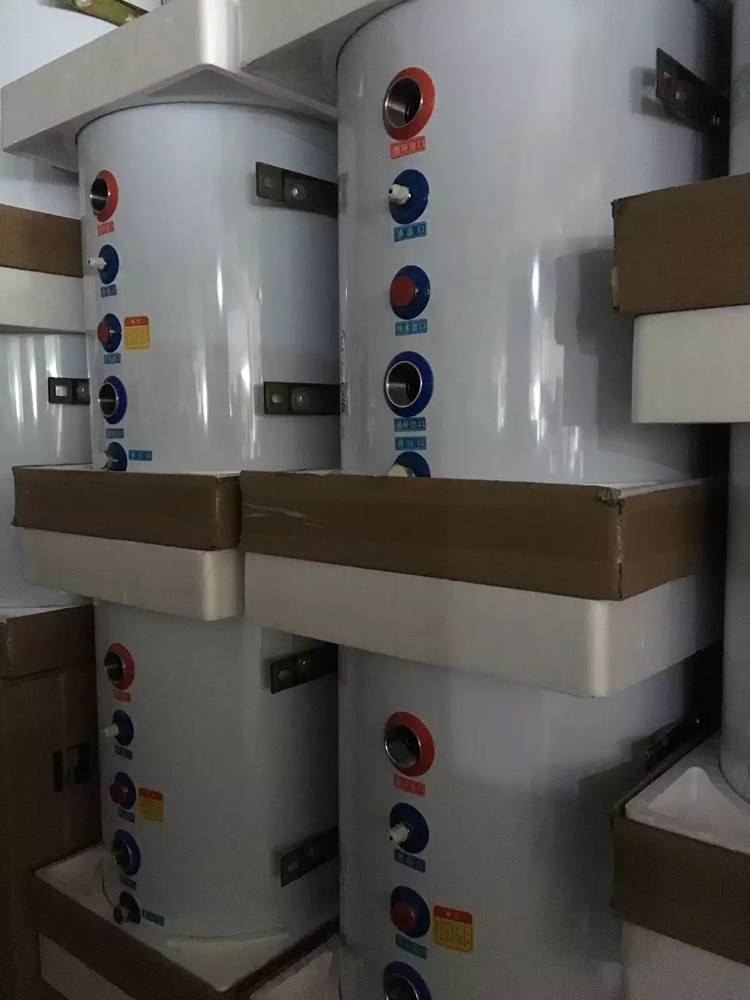 Vertical Hot Water Storage Tank 0.6 Mpa / 600 Kpa Rated Working Pressure