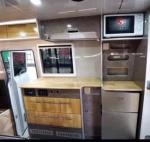 Off Road Tour Travel Mini Bus 4x4 6 Seats RVs Campers Truck Motorhome Camper Van