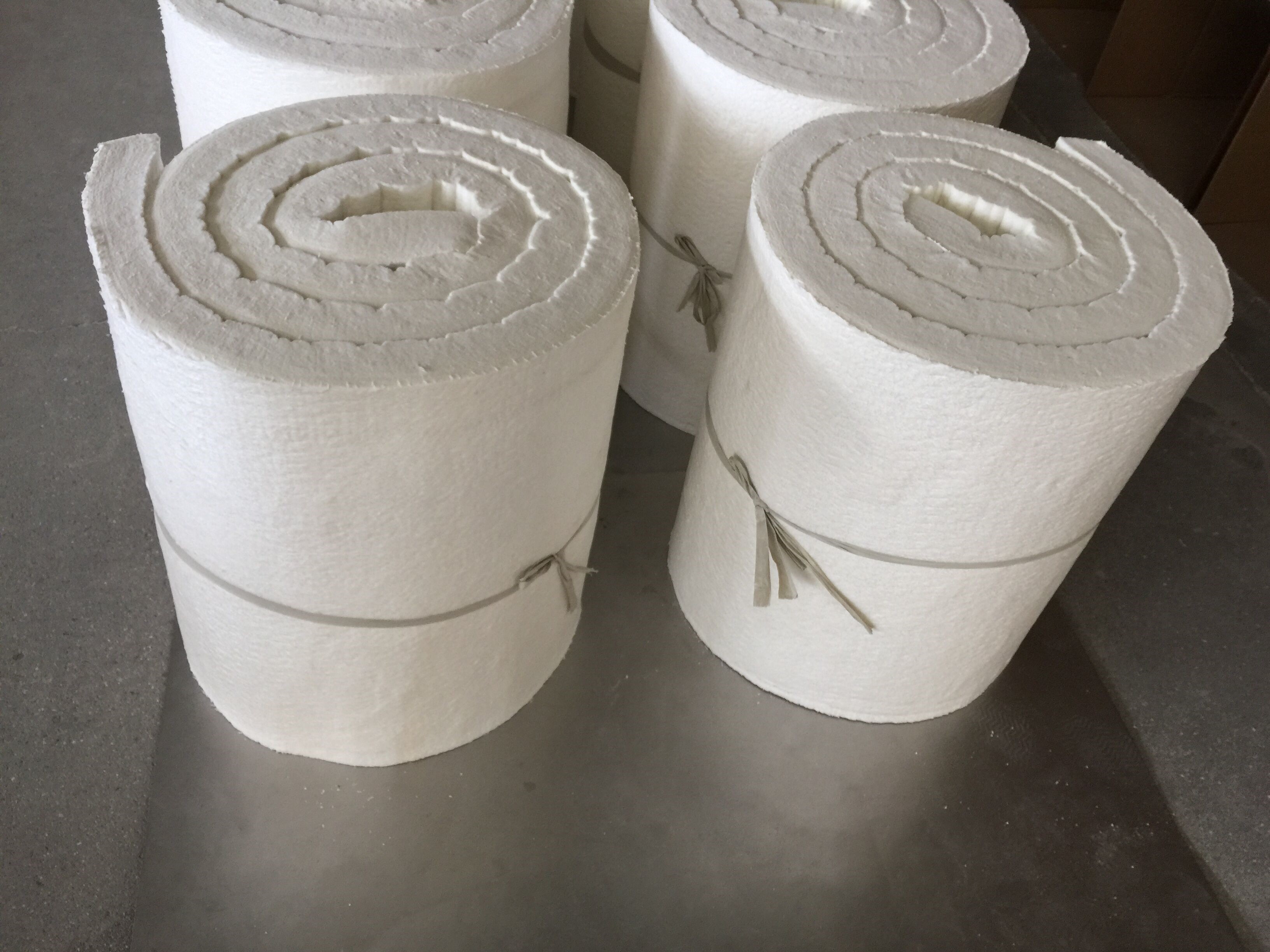 High temperature resistant ceramic fiber module, aluminum silicate fireproof folding block, industrial kiln refractory insulation cotton block, insulation cotton