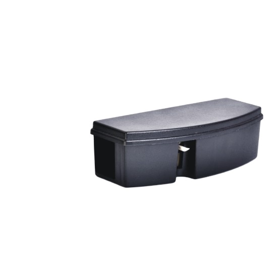 Effective Plastic Rat Box for Controlling Rodent Infestations Displayed on Shelf