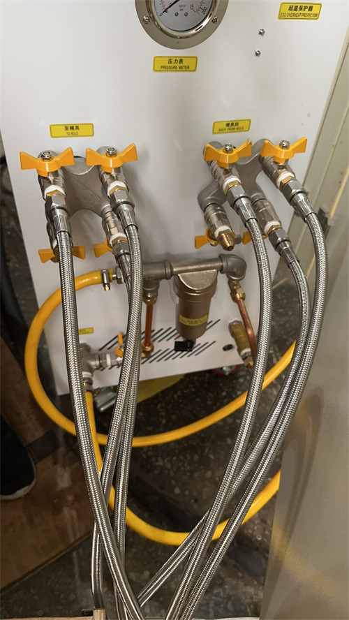 Precision PLC Displayed Mold Temperature Controller With Copper Tube Cooling Element