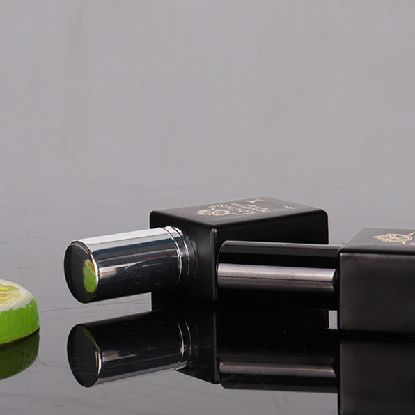 Black Packaging UV Gel Glass Cosmetic Containers Nail Polish Bottle With Brush