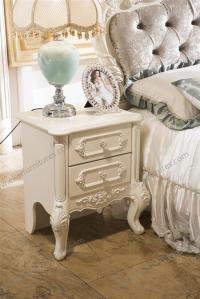 China Italian AntiqueSstyle Wooden Side Furniture Nightstands B-9005 wholesale