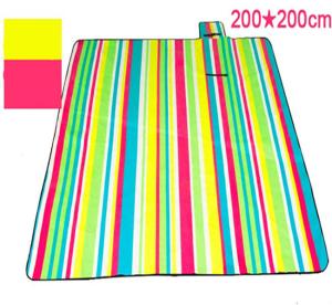 China Lightweight Oxford Fabric 150*100cm Fold Away Picnic Blanket wholesale