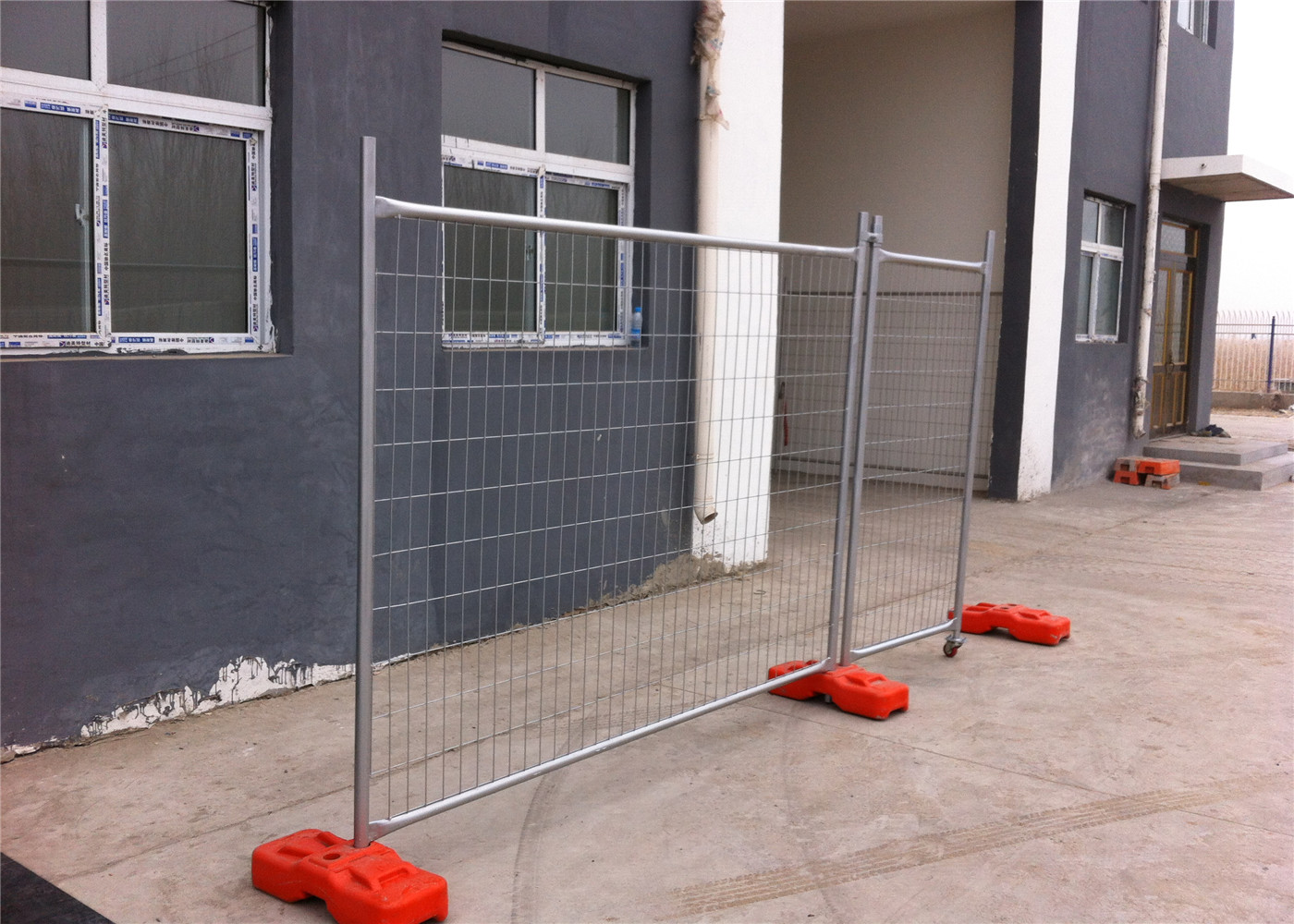 Building Site Security Fencing Panels / Temporary Fencing For Construction Site