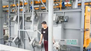 China Automobile Cleaning 1500*1200mm Catenary Shot Blasting Machine High Efficiency wholesale
