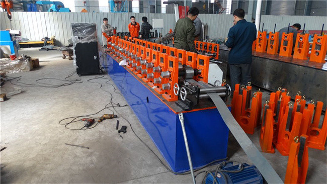 Aluminum Shutter Door Rolling Machine 380V 50Hz High Grade No.45 Forged