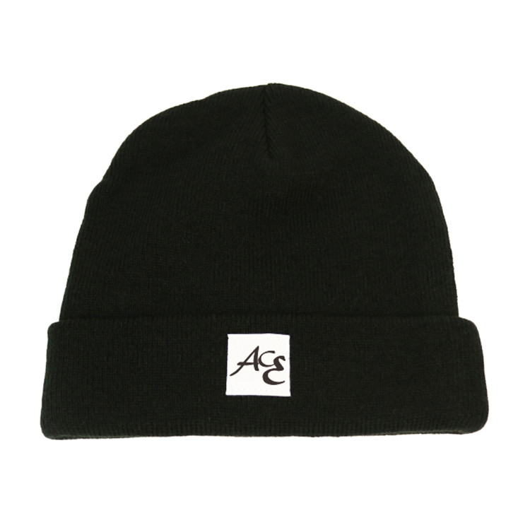 Custom Crochet black beanie knitted winter skull ski cap beanie slouch alpaca hat with patch logo