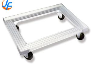 China RK Bakeware China Foodservice NSF Stainless Steel Mobile Bread Pan Dollies 600 × 400 on sale