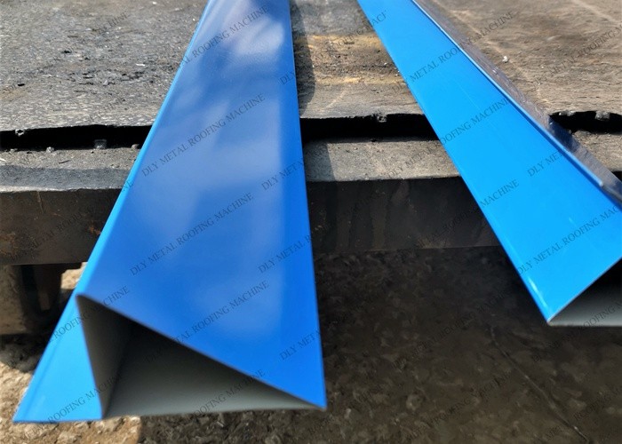 Hydraulic Cutting 40ft Sheet Metal Profiling Machine Cr12 Roof Making Machine