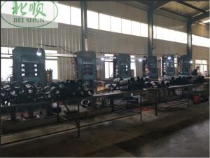 China Rubber Vulcanizing Press Machine For Producing Agricultural Vehicle Tires wholesale