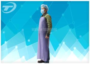 China Splash Proof Disposable Plastic Aprons Waterproof 43 gsm , different thickness wholesale