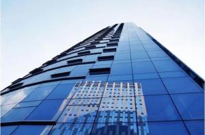 China Long Lasting Glass Curtain Wall with Thermal Insulation and Sleek Aluminium Finish wholesale