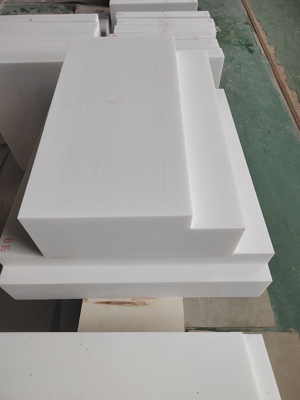 Excellent High Temperature Performance Fused Cast Corundum Refractory Brick for Glass Industry