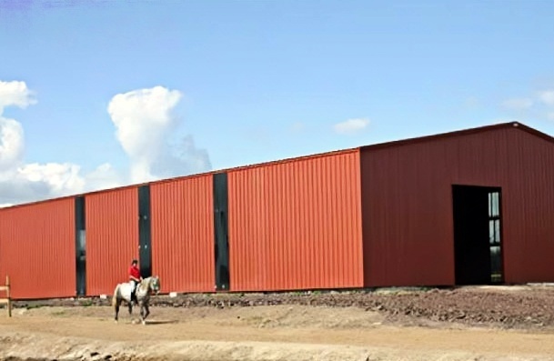 Weather Resistant Steel Roofing Repels Rain And Snow Effectively Horse Shed