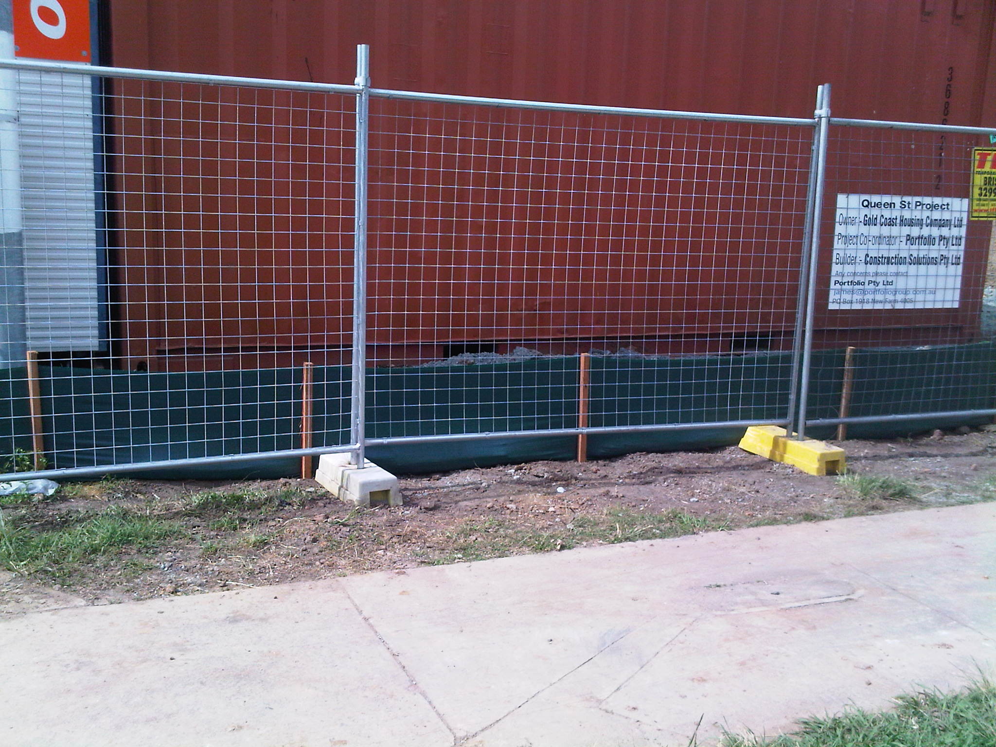 OD 32 Pipes Safety Fence Panels Temporary Construction Barricades Durable
