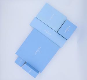 China Coated Paper wrap greyboard Luxury Packaging Boxes Rigid With Velvet Inner Tray Handmade wholesale