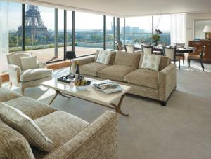 China Fabric Sectional Hotel Lobby Furniture / Lobby Seating Furniture Soild Wood wholesale
