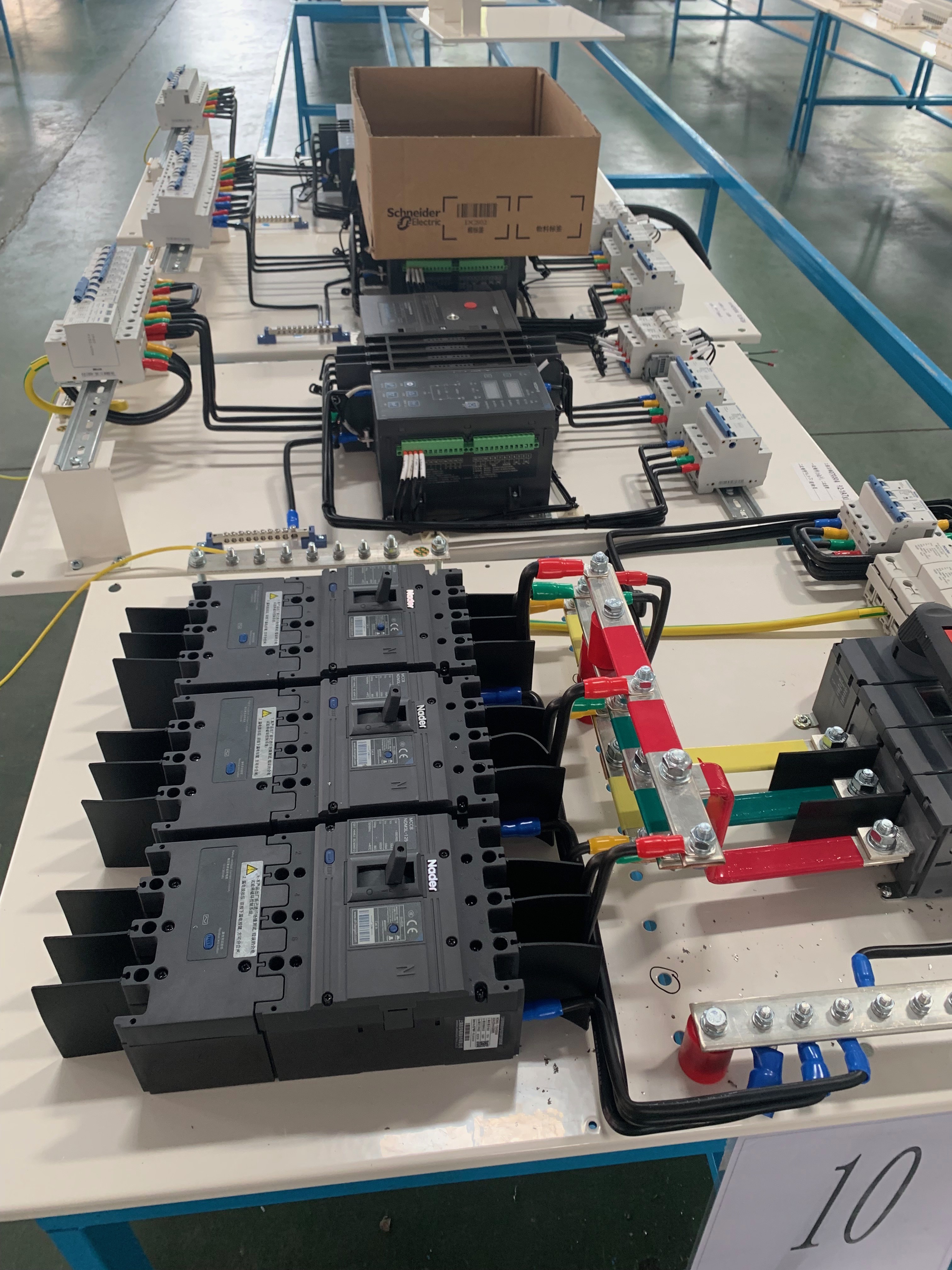 KYN28-12 Medium Voltage Distribution Panel Medium Voltage Metal Clad Switchgear