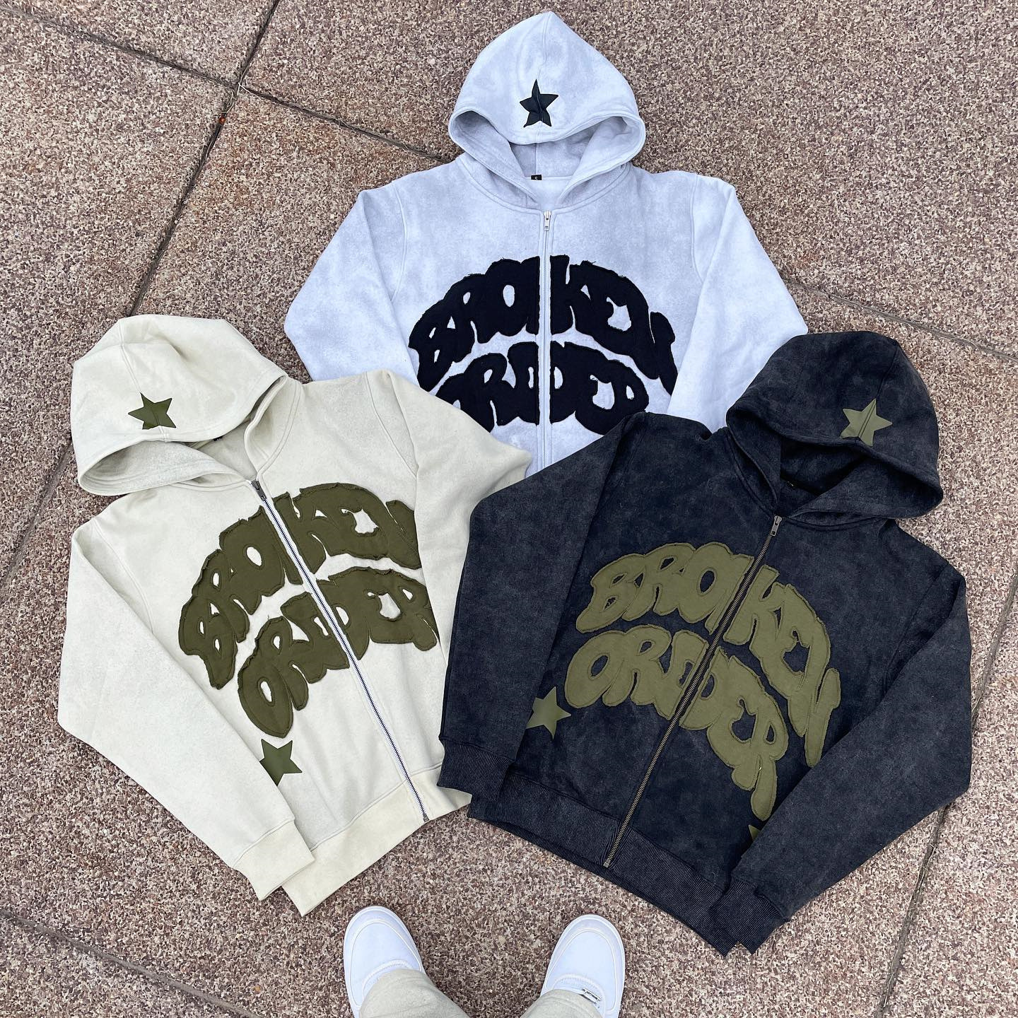 High Weight Cotton Custom Embroidered Hoodies in Vintage Distressed Style for Men