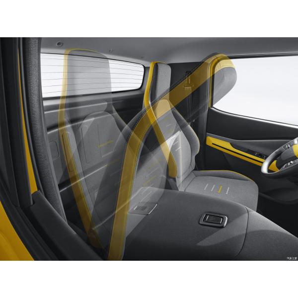 305KM Wuling Chinese EV Car Electric Mini Hybrid 2 Seats For Urban Commuting