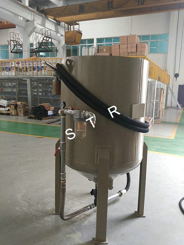 30 - 150 PSI Portable Bead Blasting Equipment Dry Abrasive Blast Customized